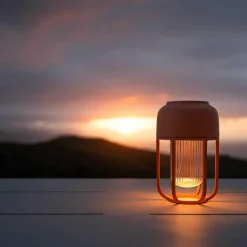 Light No1 LED Solar-Akkuleuchte