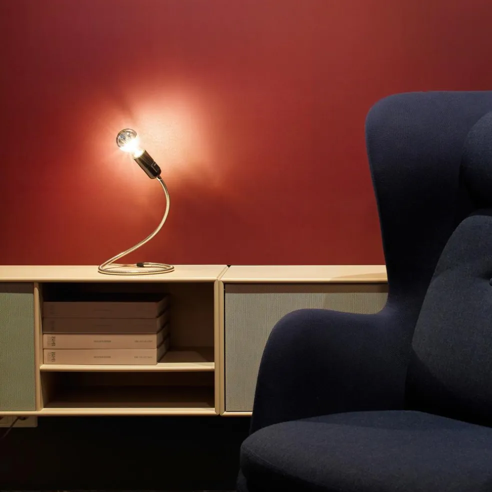 Lightworm Tischleuchte