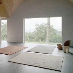 Lineal Poem Wollteppich 170x240cm