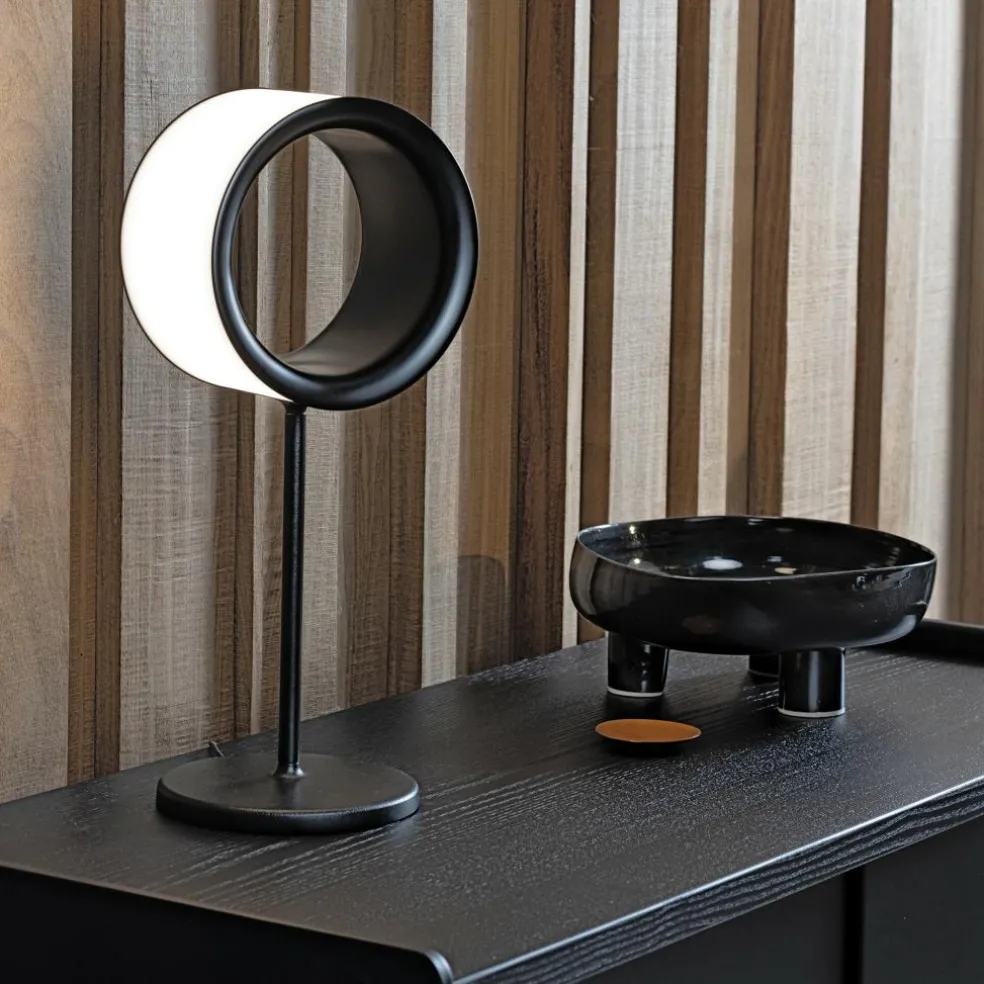 Lost LED Tischleuchte