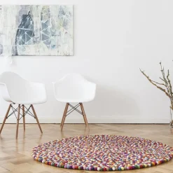 Lotte Filzkugelteppich