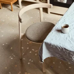 Lunar Stuhl gepolstert