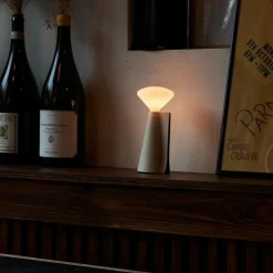 Mantle Portable LED Akkuleuchte