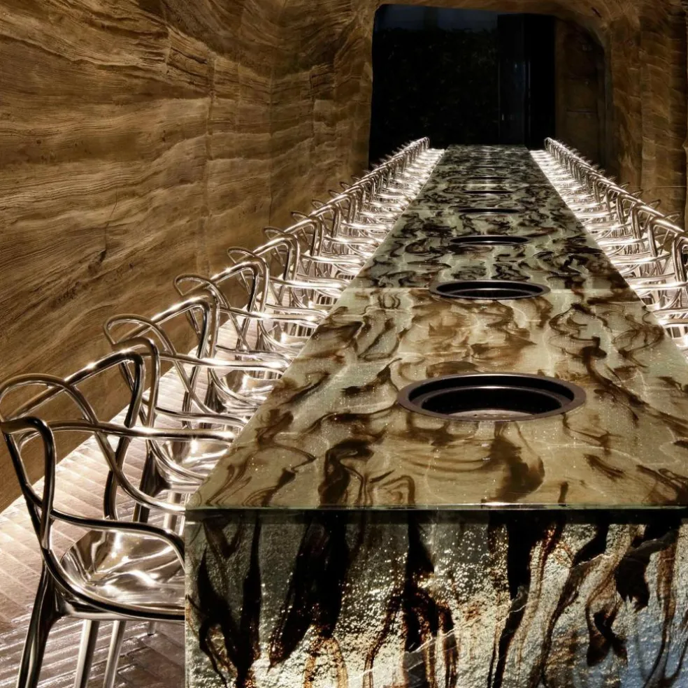 Masters Metallic Armlehnstuhl