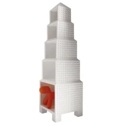 Me Too Downtown Regalturm