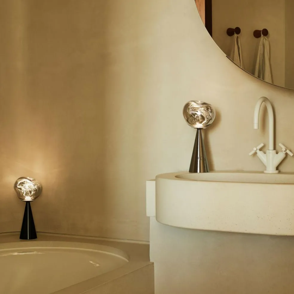 Melt LED Tischleuchte mit Akku