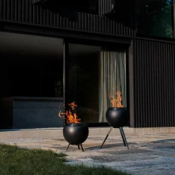 Moon 45 Feuerschale mit hohen Fuß