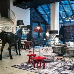 Moooi Horse Lamp Stehleuchte