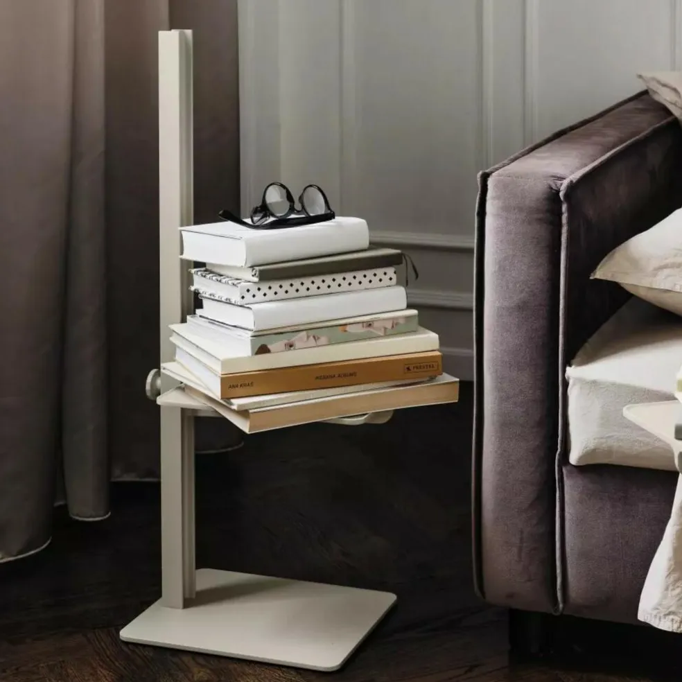 Museum Beistelltisch höhenverstellbar