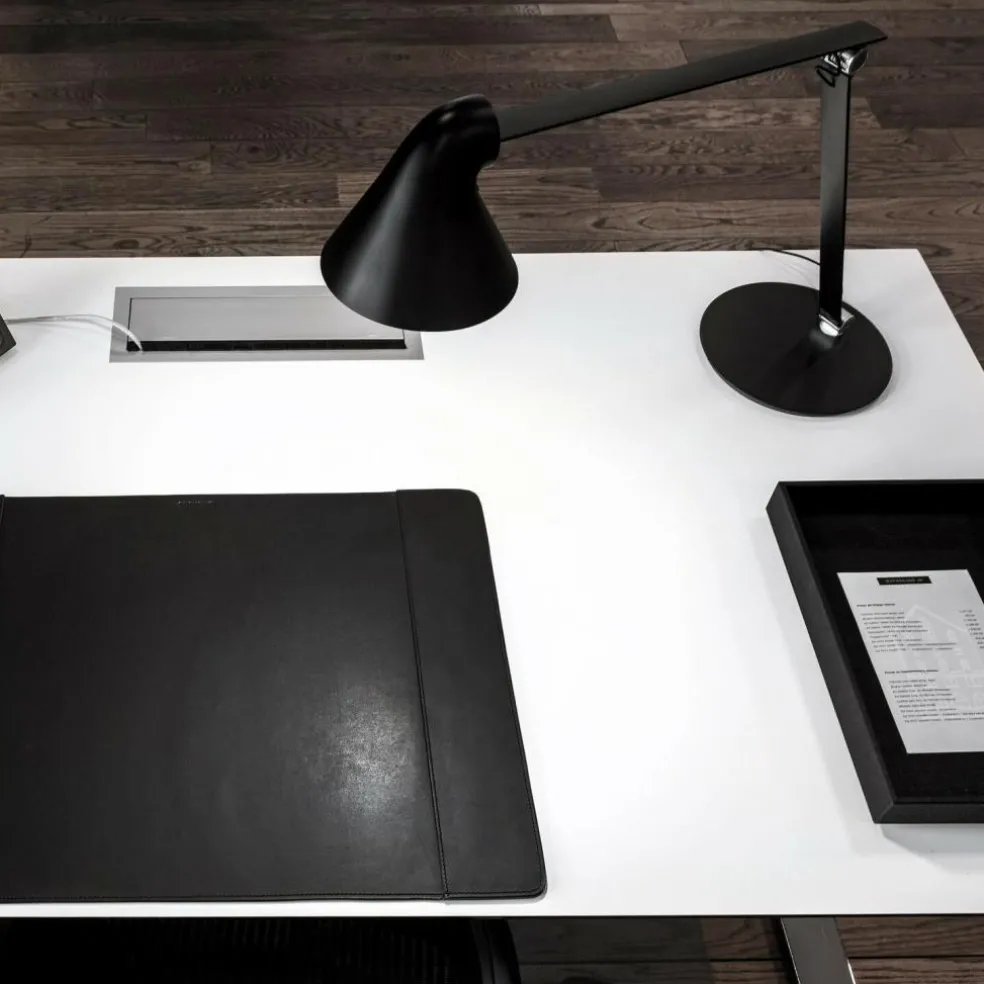 NJP LED Tischleuchte