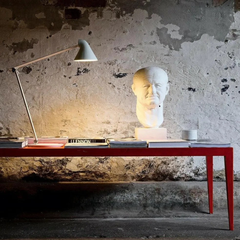NJP LED Tischleuchte