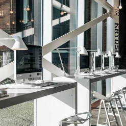 NJP LED Tischleuchte