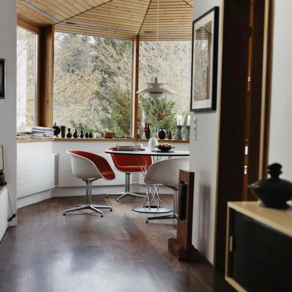 Noguchi Dining Table Tisch