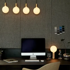 Oak Knuckle Tischleuchte + Sphere IV LED E27 8W Dim To Warm