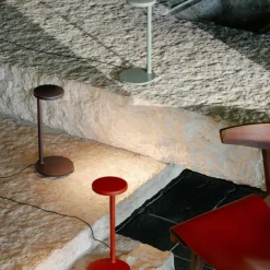 Oblique LED Tischleuchte