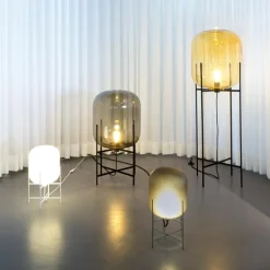 Oda Medium Stehleuchte Gestell schwarz