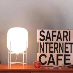 Oda Small Tischleuchte Gestell weiß