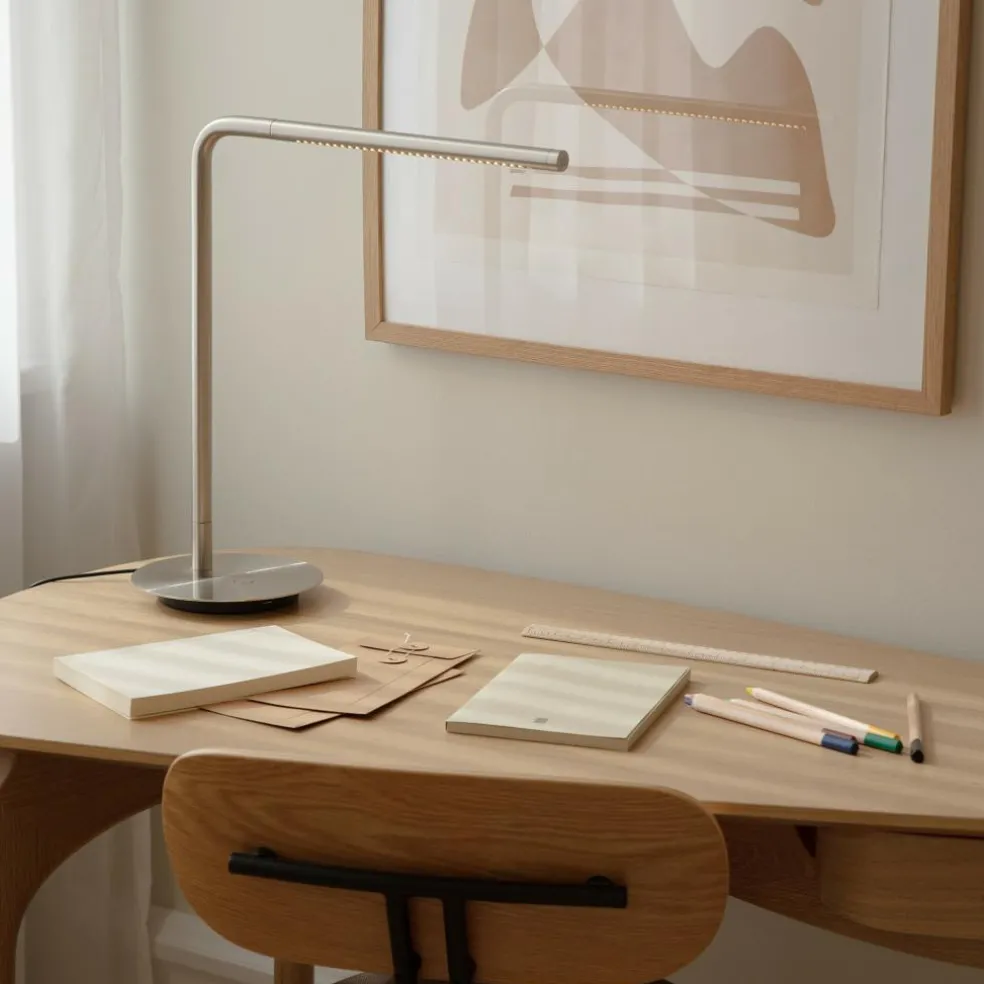 Omni LED Tischleuchte