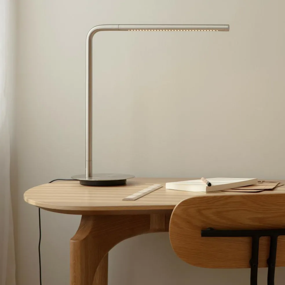 Omni LED Tischleuchte