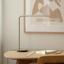 Omni LED Tischleuchte