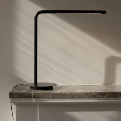 Omni LED Tischleuchte