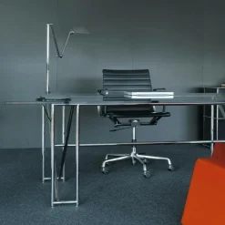 Orbis Schreibtischleuchte