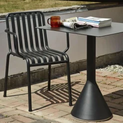 Palissade Cone Gartentisch 65x65cm