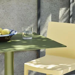 Palissade Cone Gartentisch 65x65cm