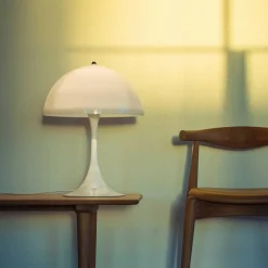 Panthella 400 Tischleuchte