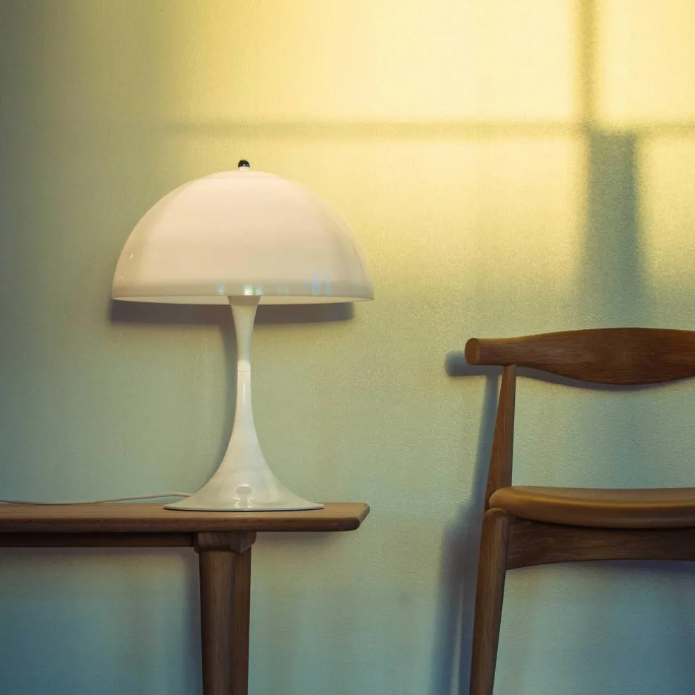 Panthella 400 Tischleuchte