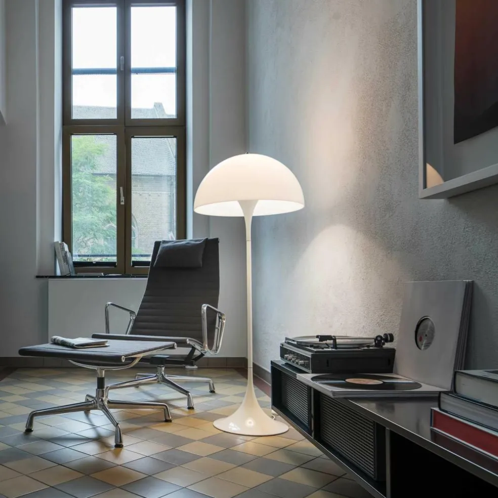 Panthella Stehleuchte