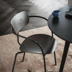 Pavilion AV2 Armlehnstuhl 4er Set