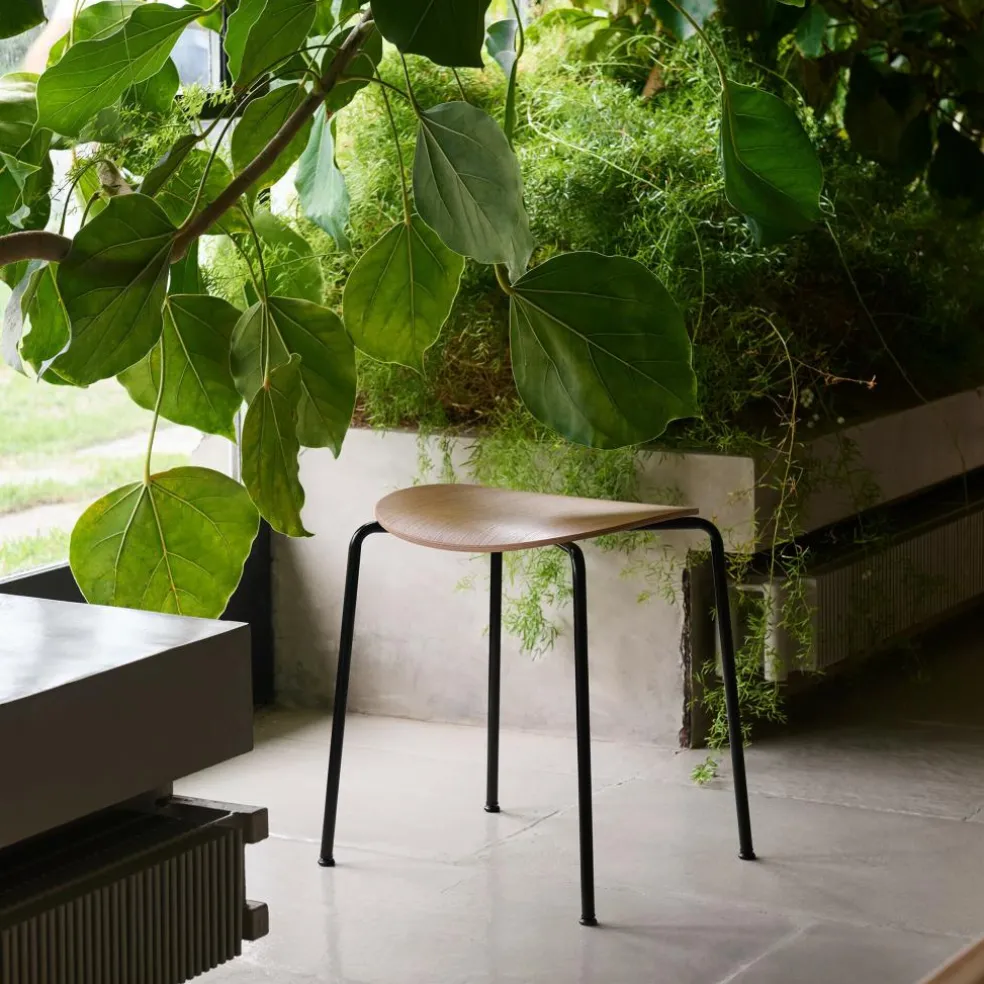 Pavilion AV36 Hocker H 46cm