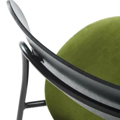 Pavilion AV3 Stuhl gepolstert