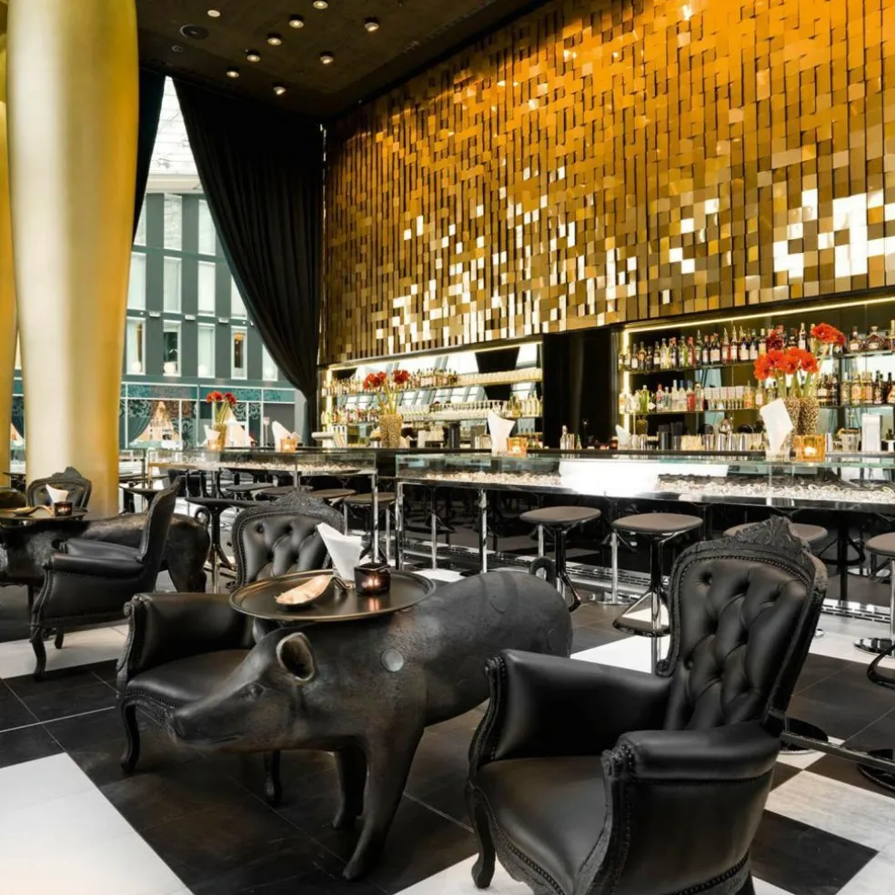 Pig Table Beistelltisch