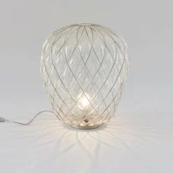 Pinecone Tischleuchte