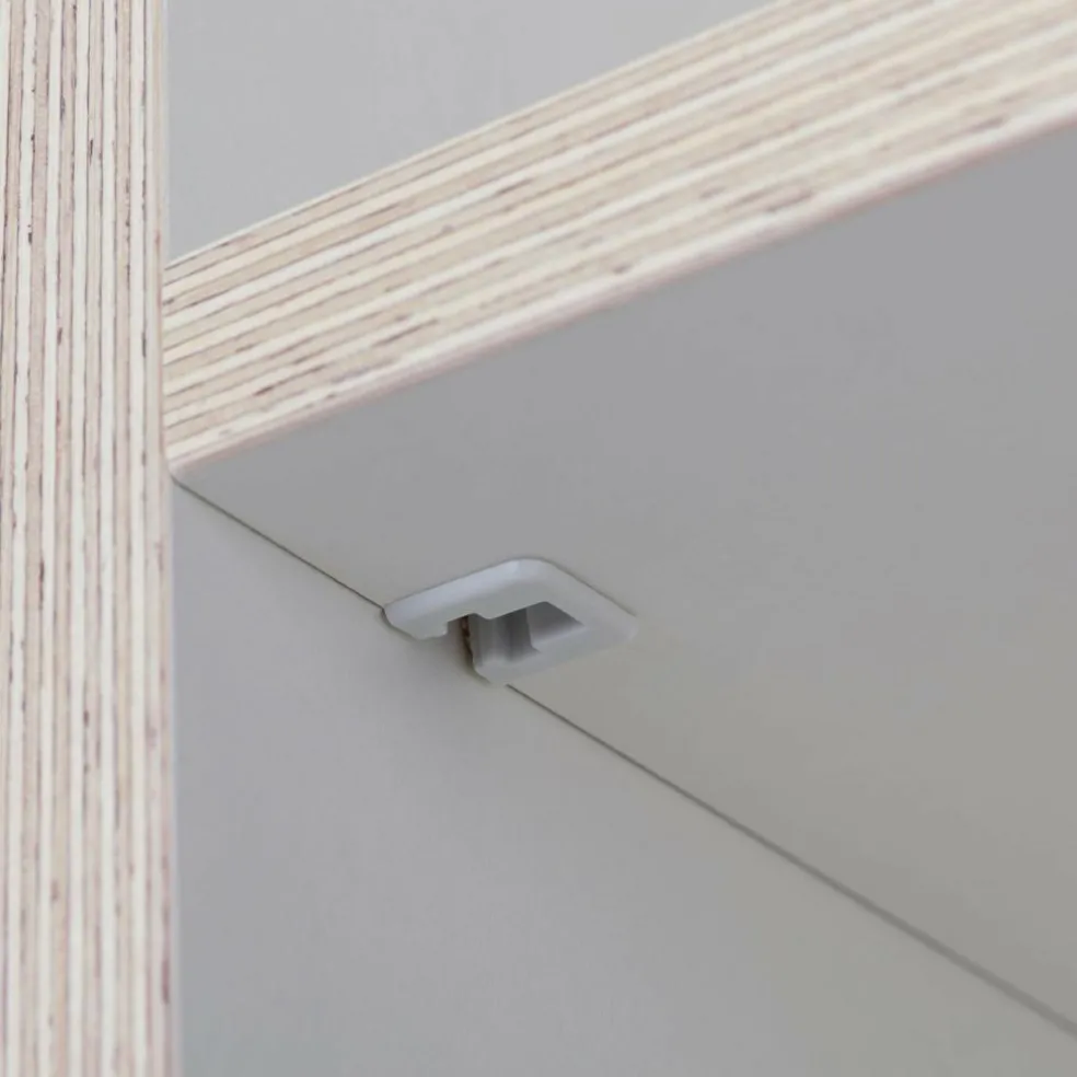 Plane Kleiderschrank Ausstattung 1