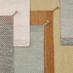 Ply Teppich 270x360cm