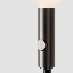 Poise Stehleuchte + Sphere V LED E27 Dim To Warm