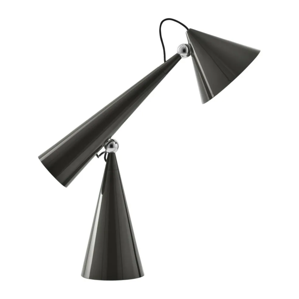 Pose Task LED Tischleuchte