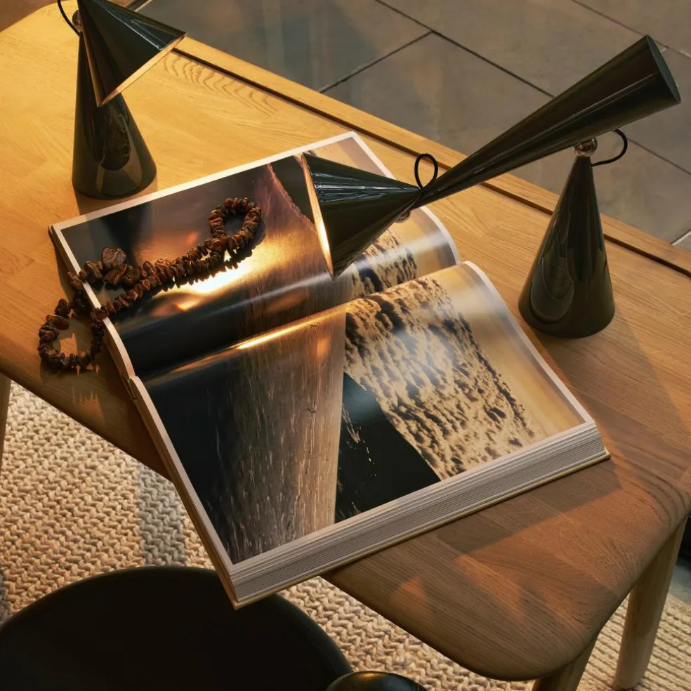 Pose Task LED Tischleuchte