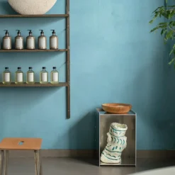 Rivet Beistelltisch 32,8x48x32,8cm