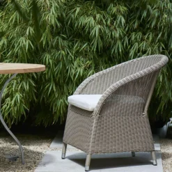 Romantik Polyrattan-Sessel