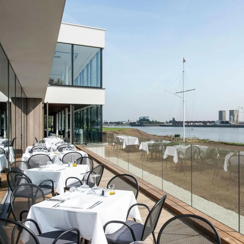 Ronda Gartenarmlehnstuhl