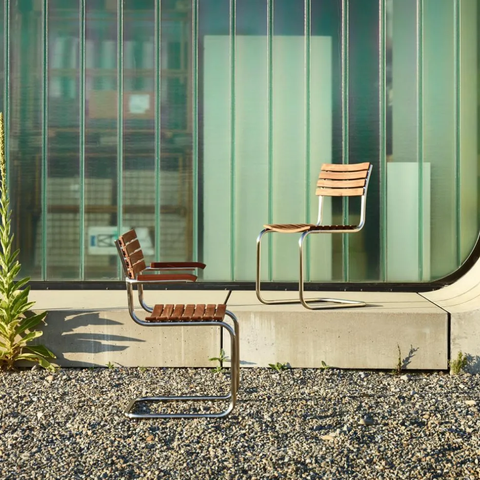 S 40 Freischwinger Gartenstuhl