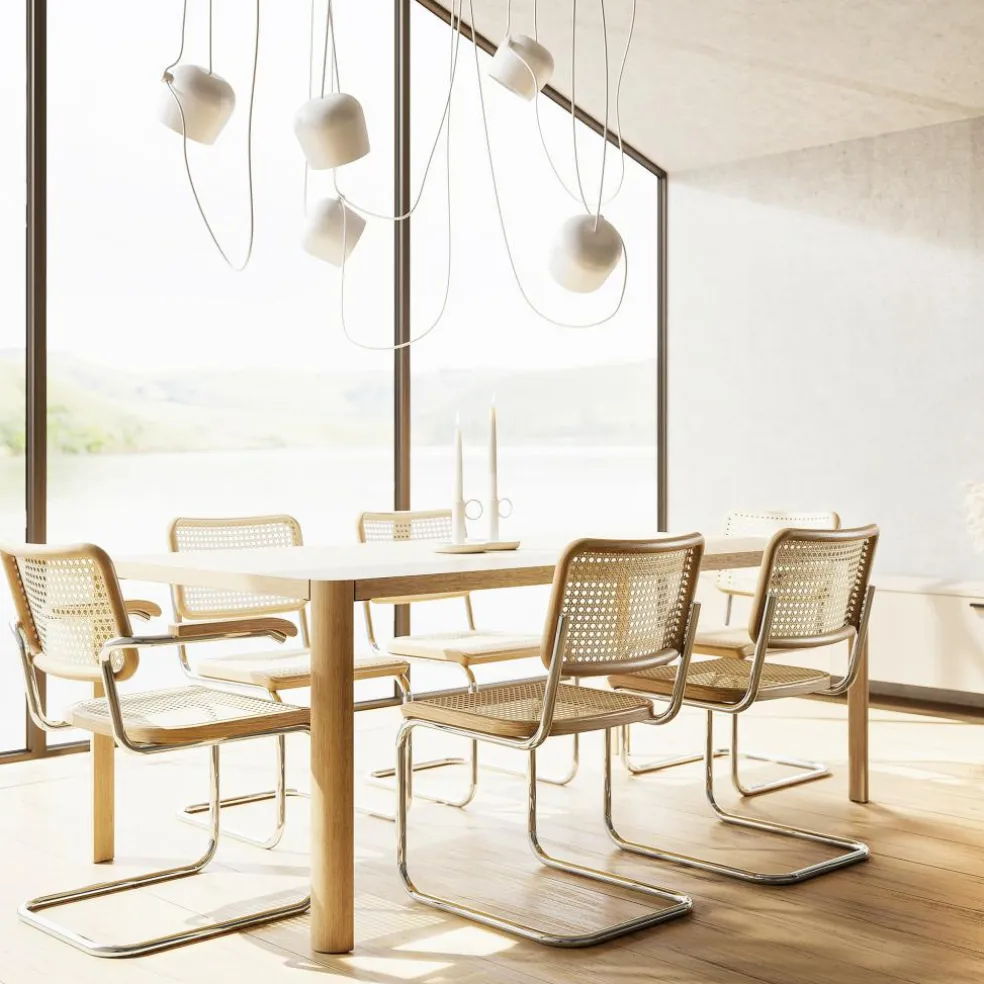 S 64 V Freischwinger Armlehnstuhl mit Rohrgeflecht