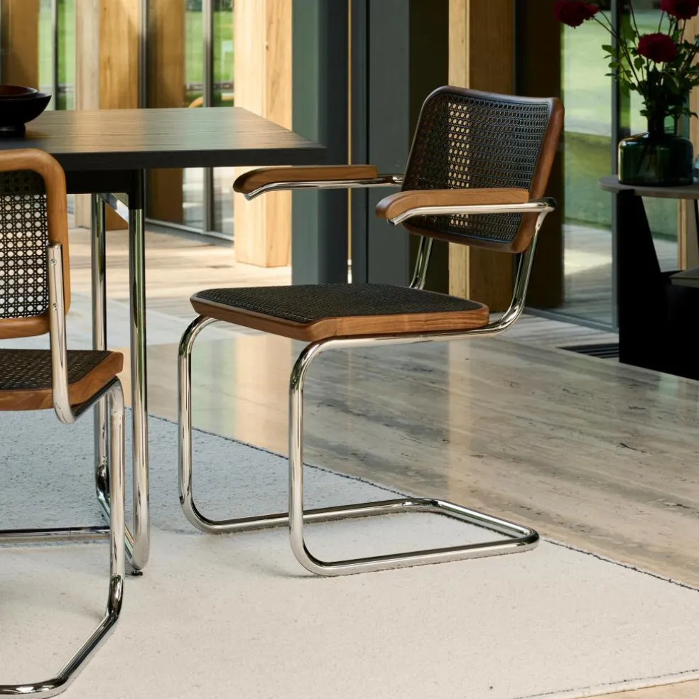 S 64 V Freischwinger Armlehnstuhl mit Rohrgeflecht Dark Melange Gestell verchromt
