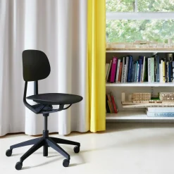 S2 Bürostuhl mit Rollen