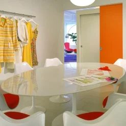 Saarinen Esstisch oval 198cm