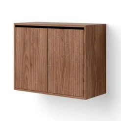 Schrank mit Türen hoch